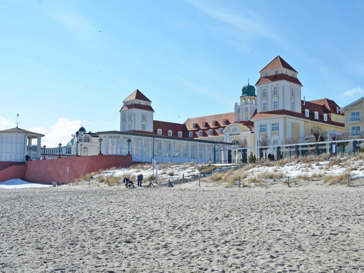 Appartementhaus "Jahreszeiten" In Binz - Fewo 6, Strandnah Luaran gambar
